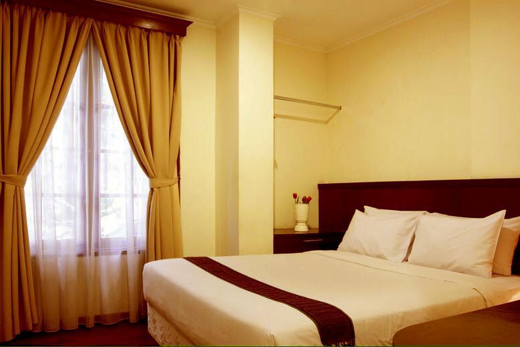 Arimbi Pejaten Suites Jakarta Ngoại thất bức ảnh