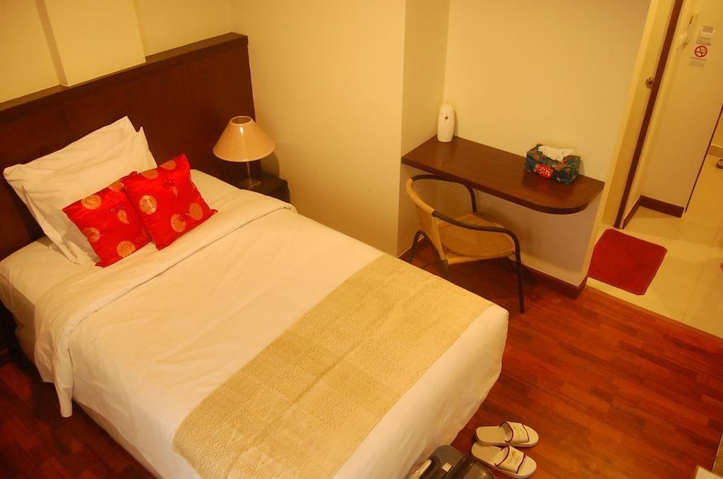Arimbi Pejaten Suites Jakarta Ngoại thất bức ảnh