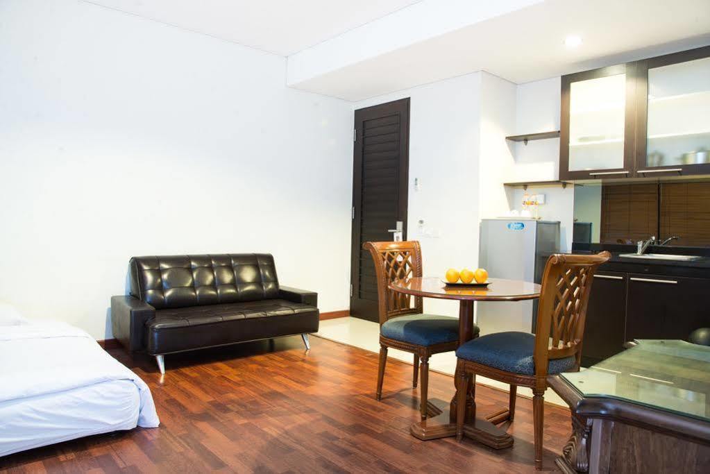 Arimbi Pejaten Suites Jakarta Ngoại thất bức ảnh