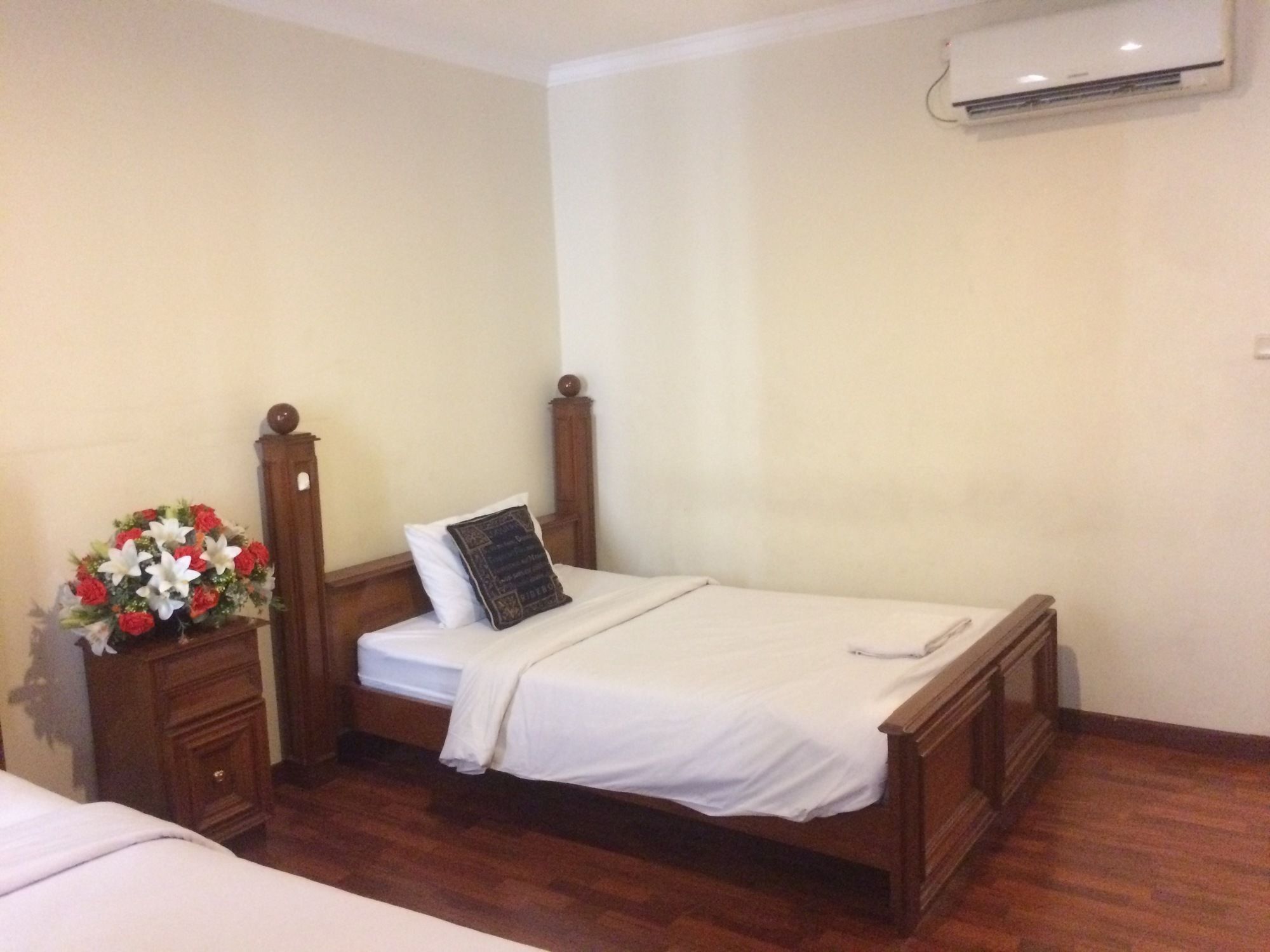 Arimbi Pejaten Suites Jakarta Ngoại thất bức ảnh