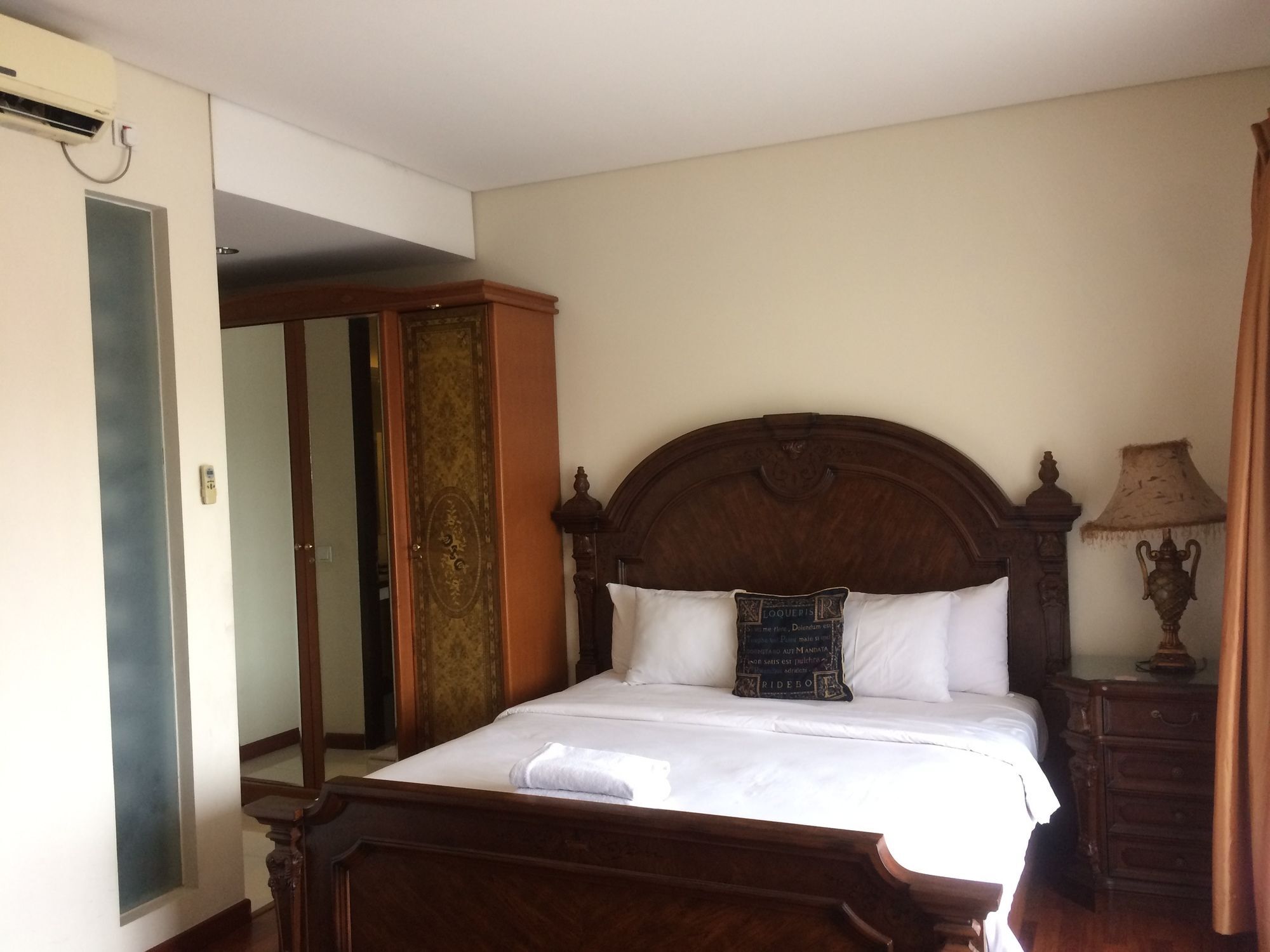 Arimbi Pejaten Suites Jakarta Ngoại thất bức ảnh