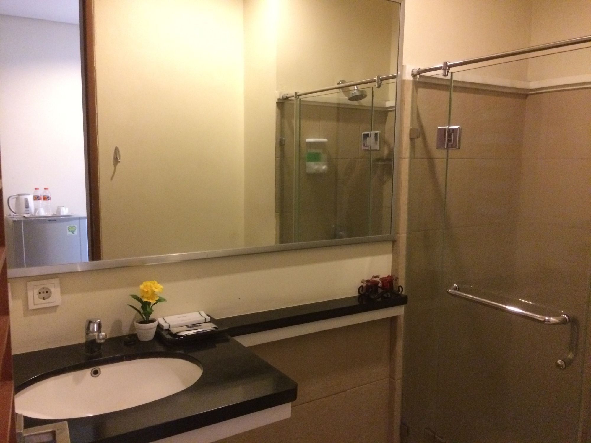 Arimbi Pejaten Suites Jakarta Ngoại thất bức ảnh